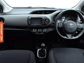 Used Toyota Yaris 2020 for sale - 75261719: Photo