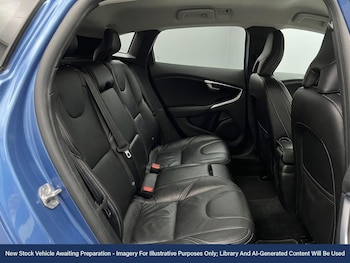 Used Volvo V40 2016 for sale - 78163345: Photo