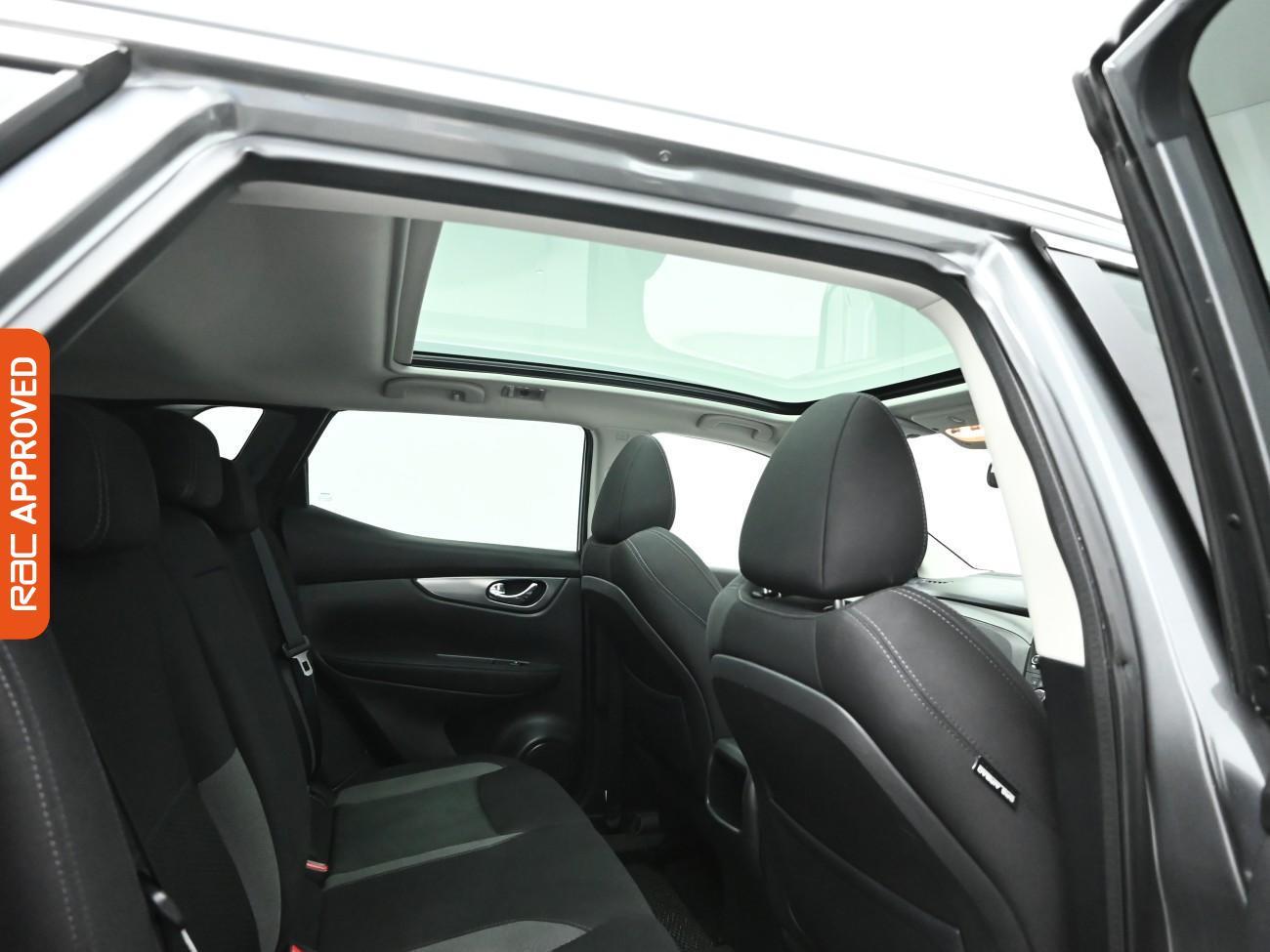 Used Nissan Qashqai 2018 for sale - 77582692: Photo 25