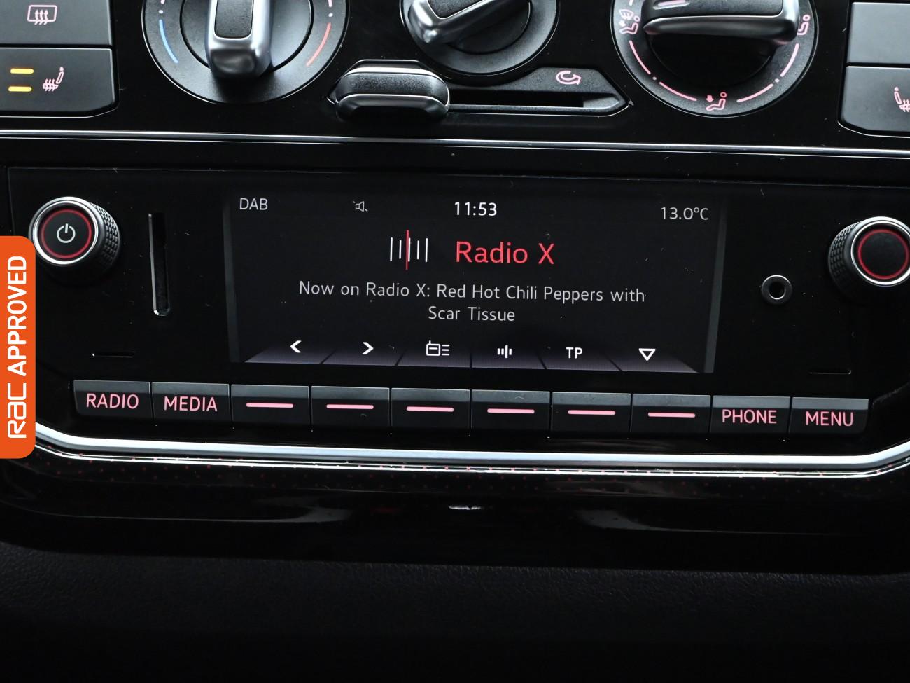 Used Volkswagen up! 2017 for sale - 76316321: Photo 17