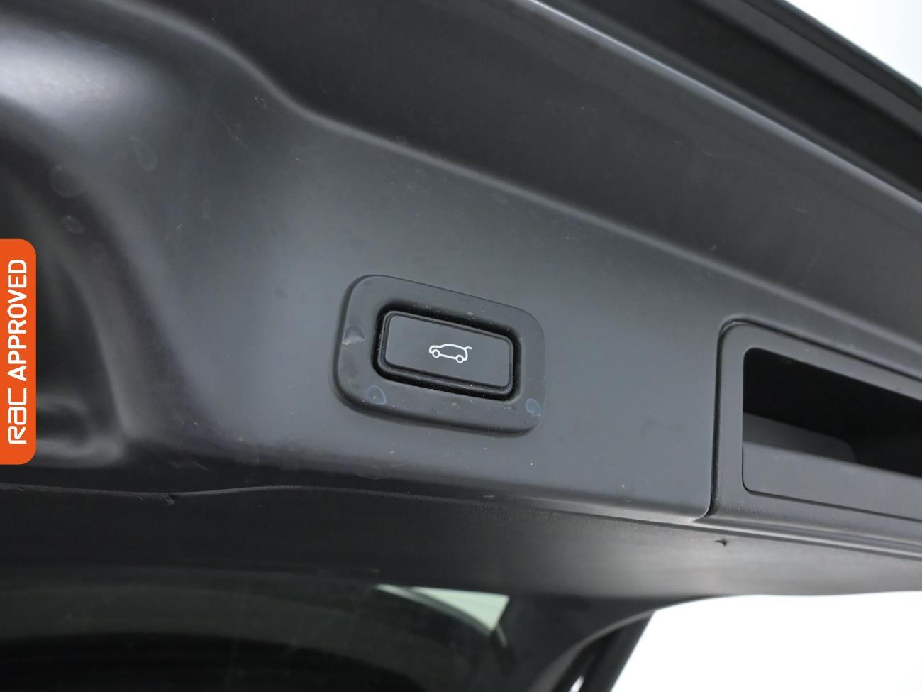 Used Land Rover Range Rover Evoque 2019 for sale - 76230722: Photo 31