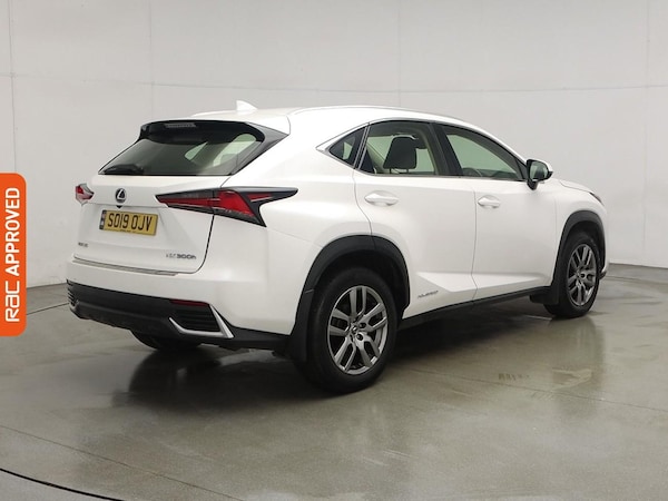 Used Lexus NX 2019 for sale - 76206932: Photo 32