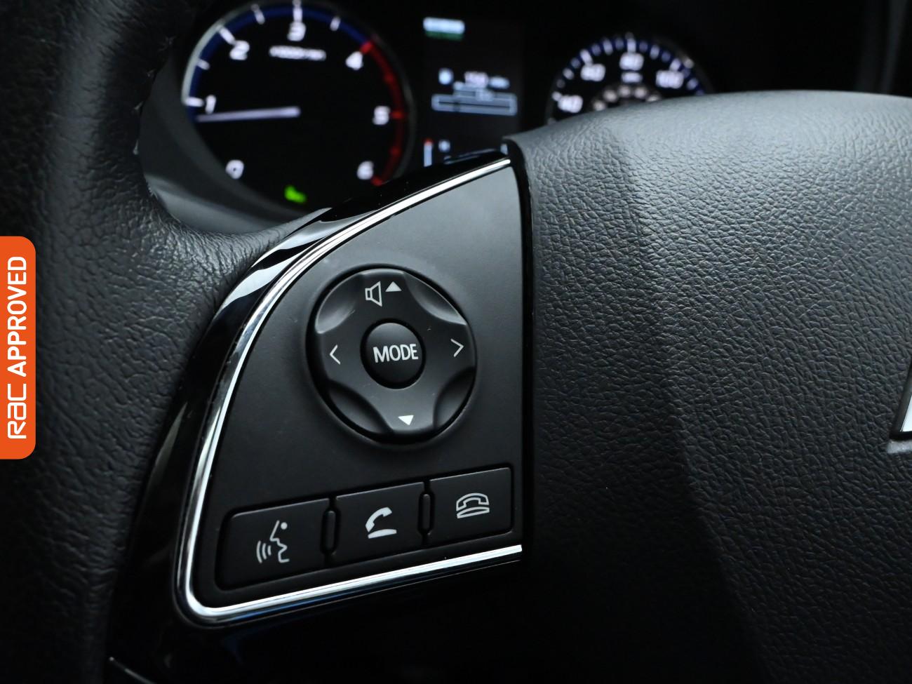 Used Mitsubishi Outlander 2017 for sale - 76558135: Photo 27