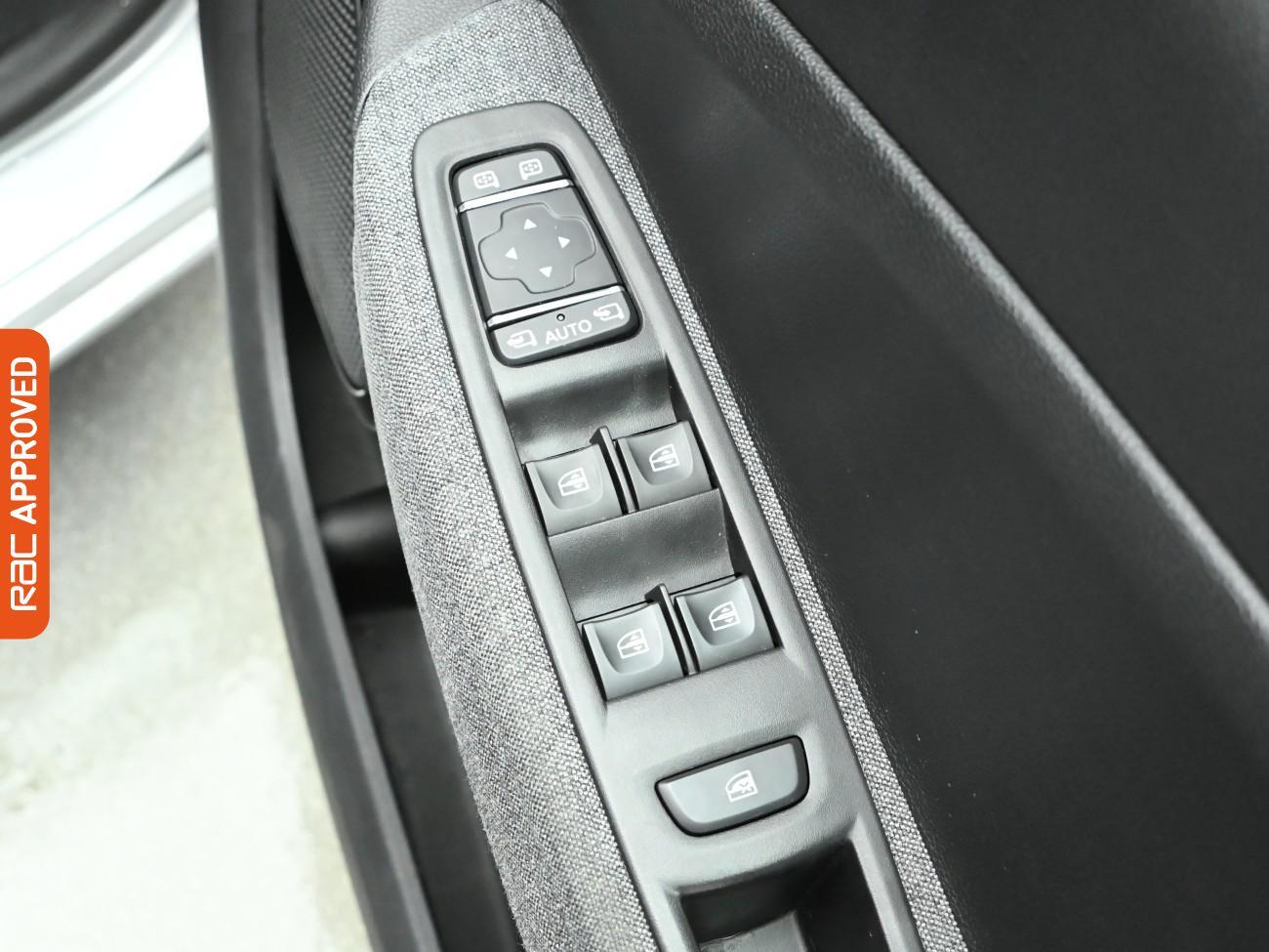 Used Renault Zoe 2020 for sale - 77275390: Photo 26