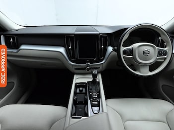 Used Volvo XC60 2018 for sale - 75373586: Photo