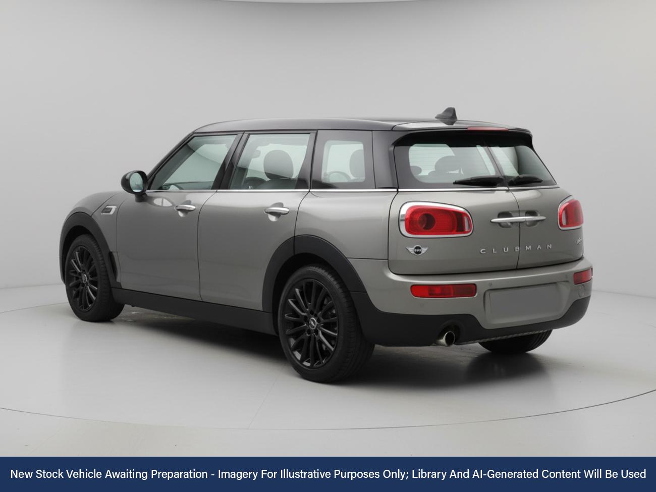 Used MINI Clubman 2016 for sale - 76782935: Photo 2