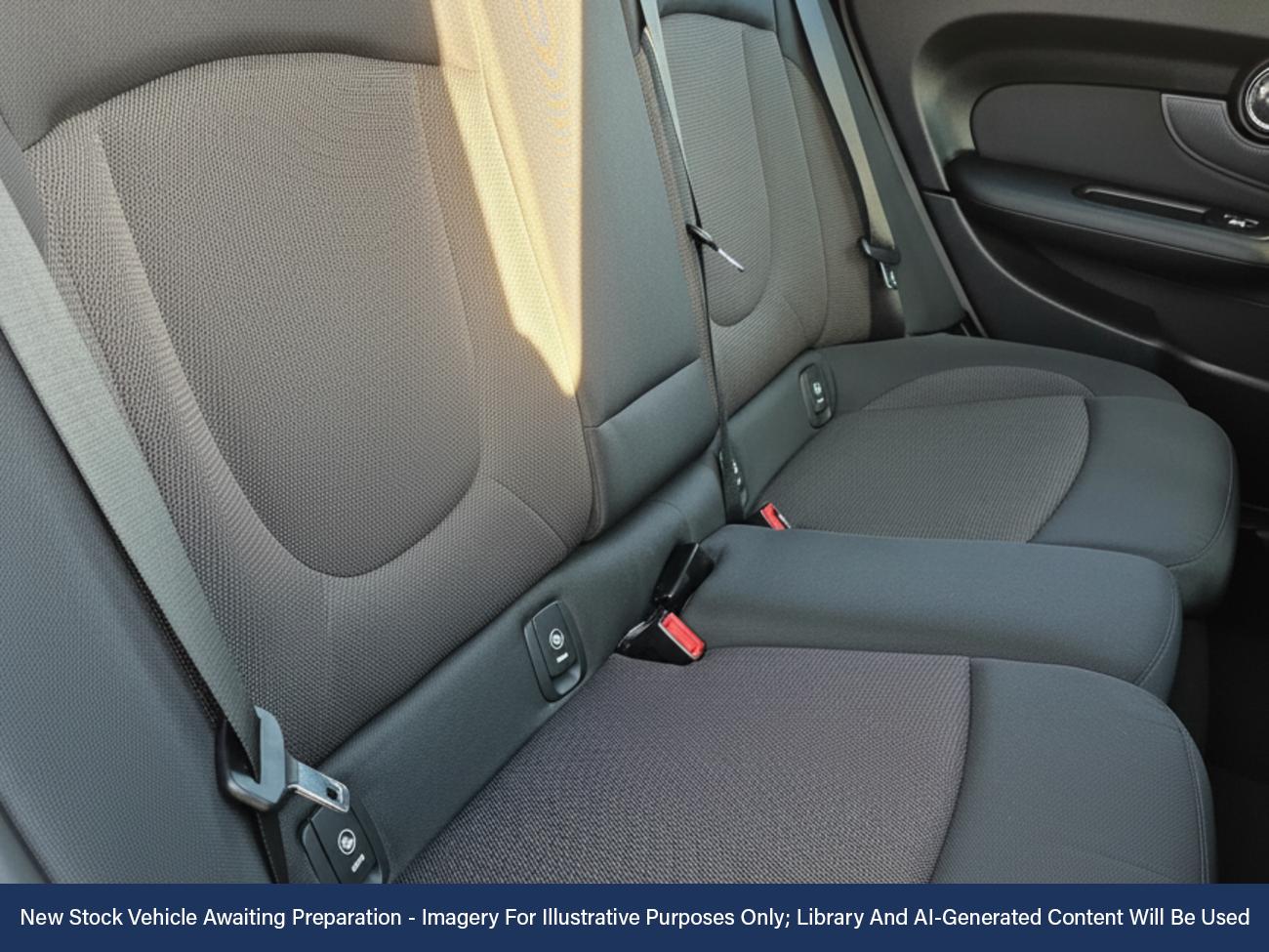 Used MINI Clubman 2016 for sale - 76782935: Photo 4