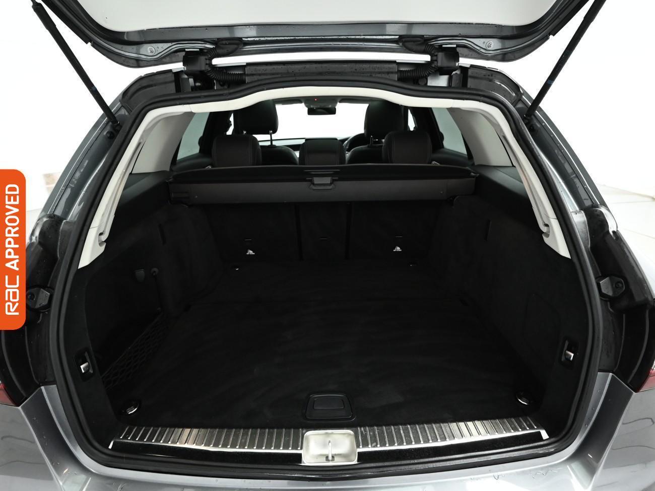 Used Mercedes-Benz C Class 2019 for sale - 77421646: Photo 26