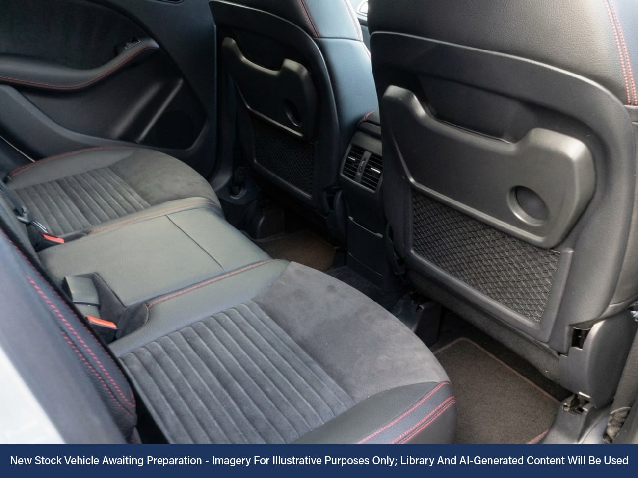 Used Mercedes-Benz B Class 2016 for sale - 77199530: Photo 4