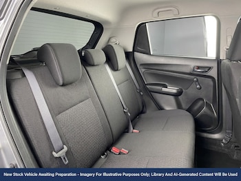 Used Suzuki Swift 2020 for sale - 77773998: Photo