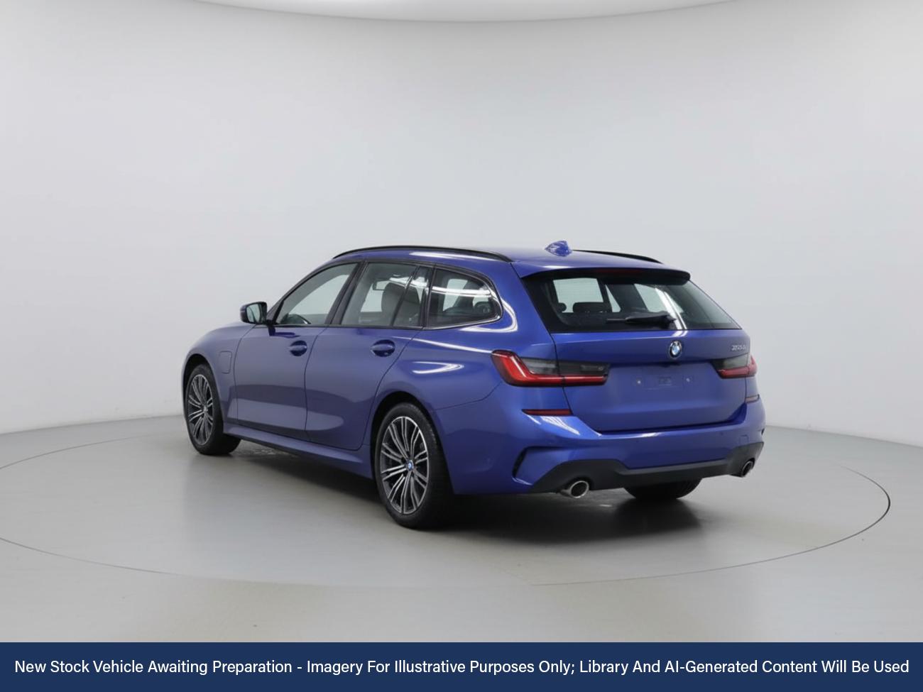 Used BMW 3 Series 2021 for sale - 76576251: Photo 2