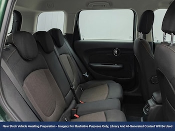 Used MINI Clubman 2018 for sale - 77649358: Photo