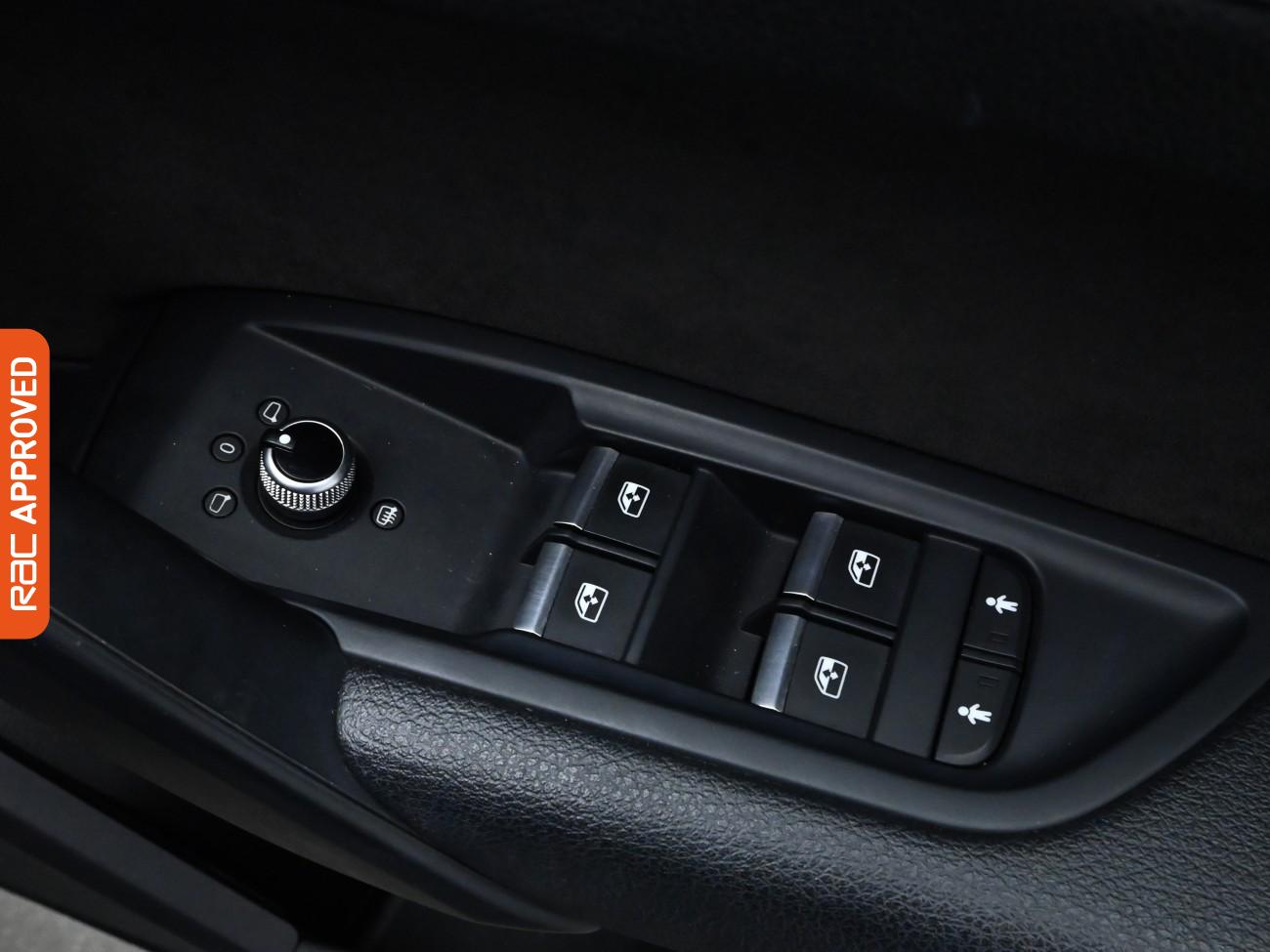 Used Audi Q5 2018 for sale - 76739658: Photo 28