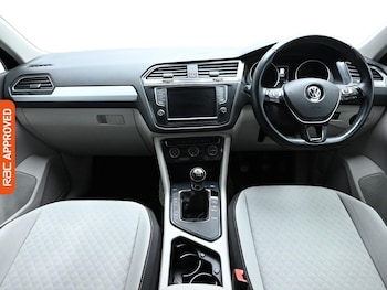 Used Volkswagen Tiguan 2016 for sale - 76256985: Photo