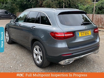 Used Mercedes-Benz GLC 2019 for sale - 75824029: Photo