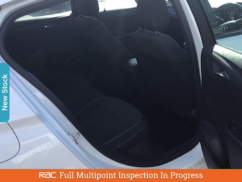 Used Vauxhall Astra 2019 for sale - 76035424: Photo