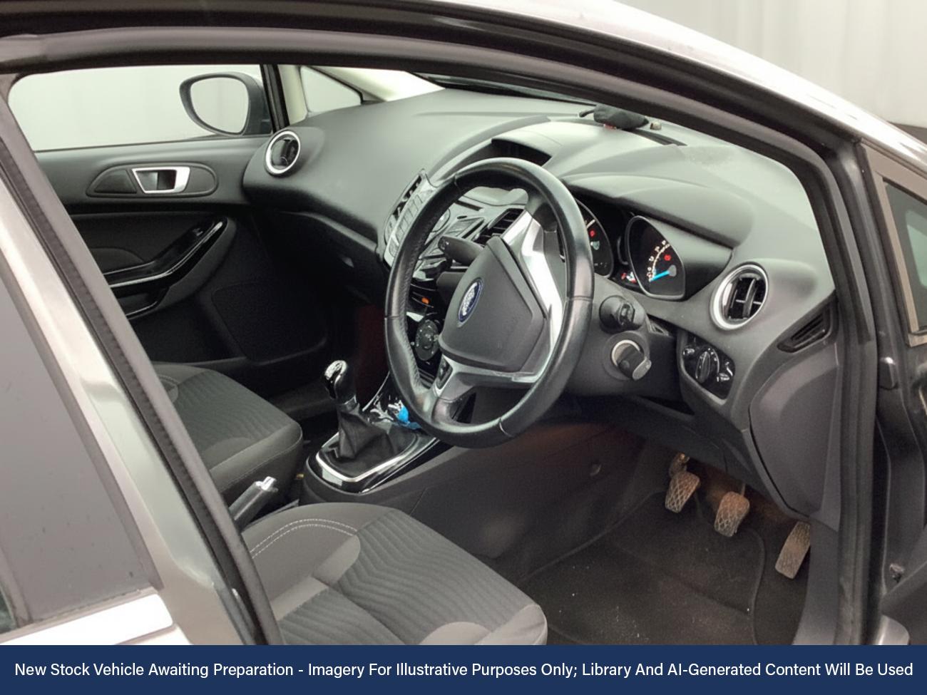 Used Ford Fiesta 2016 for sale - 76569560: Photo 2