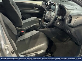 Used Toyota Aygo X 2022 for sale - 77350725: Photo