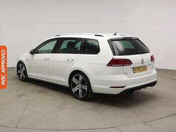 Used Volkswagen Golf 2017 for sale - 75407814: Photo