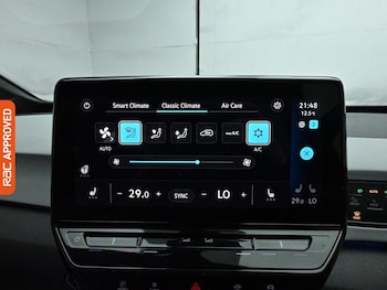 Used Volkswagen ID.3 2023 for sale - 78744249: Photo