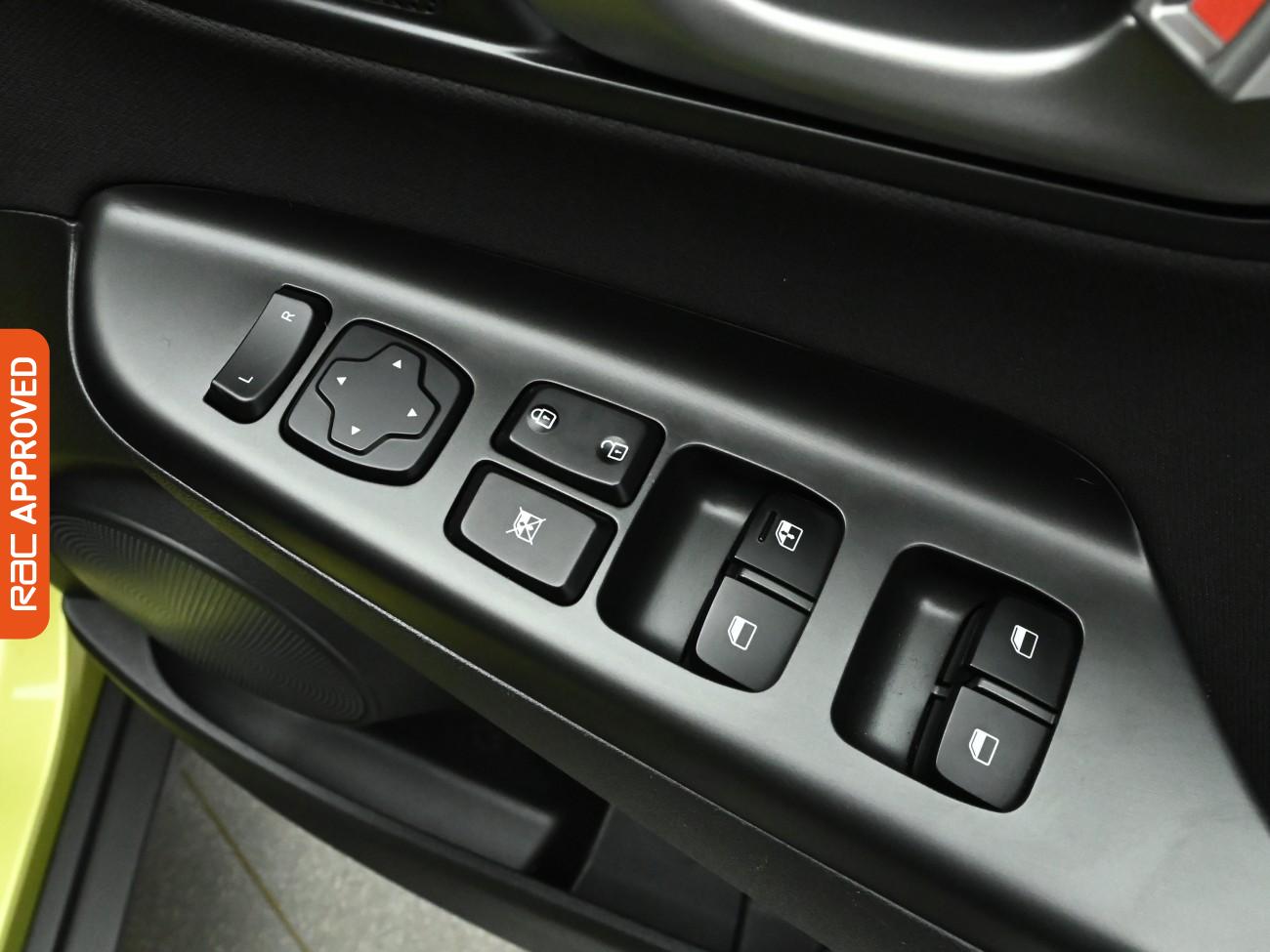 Used Hyundai KONA 2020 for sale - 76890232: Photo 24