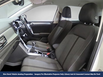 Used Volkswagen T-Roc 2023 for sale - 79500101: Photo