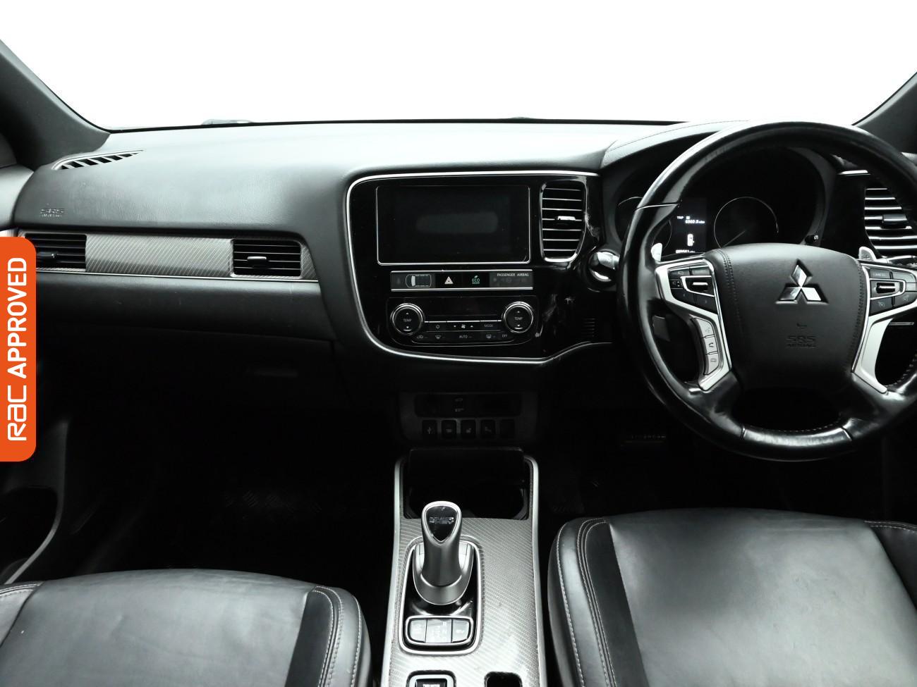 Used Mitsubishi Outlander 2018 for sale - 77275281: Photo 2