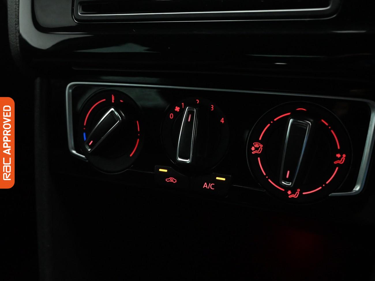 Used Volkswagen Polo 2017 for sale - 77167610: Photo 16