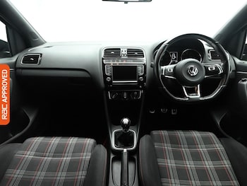 Used Volkswagen Polo 2017 for sale - 77167610: Photo