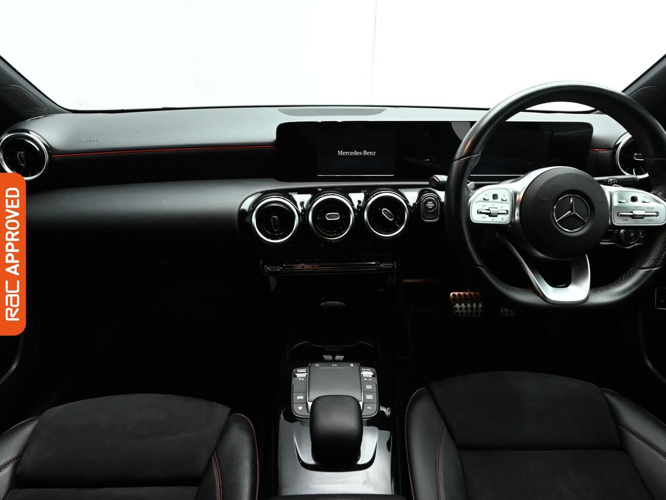 Used Mercedes-Benz A-Class 2020 for sale - 76649328: Photo 2