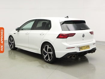 Used Volkswagen Golf 2024 for sale - 78571003: Photo