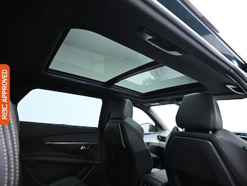 Used Peugeot 5008 2018 for sale - 75474992: Photo