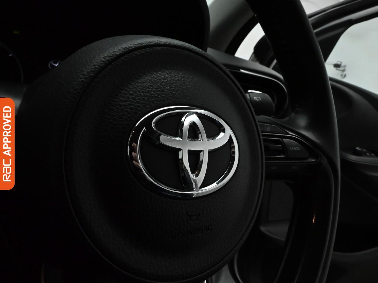 Used Toyota Yaris 2021 for sale - 76798476: Photo 22