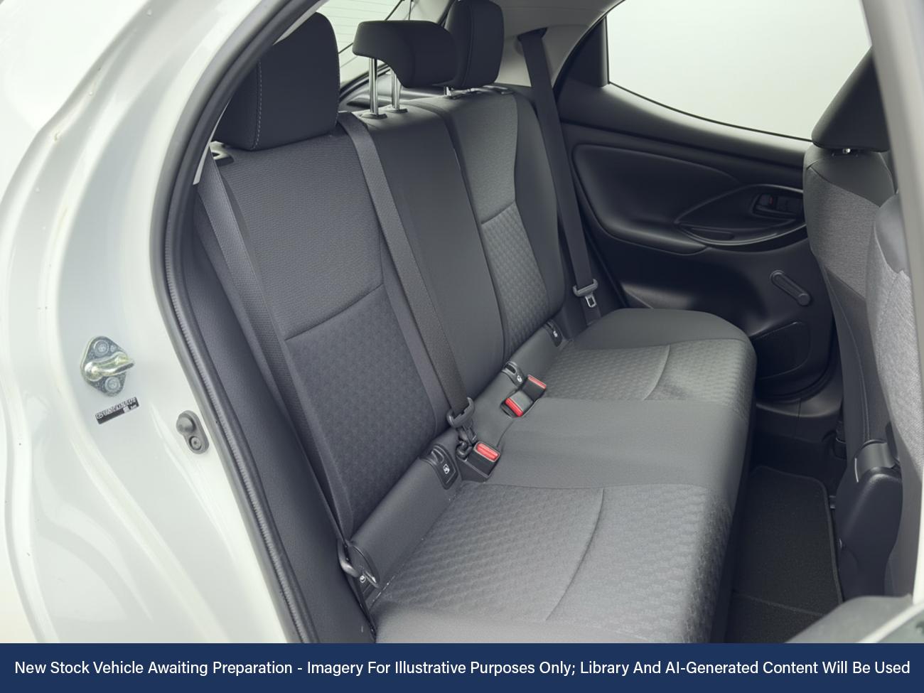 Used Toyota Yaris 2021 for sale - 76798476: Photo 4