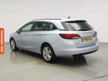 Used Vauxhall Astra 2018 for sale - 78252137: Photo