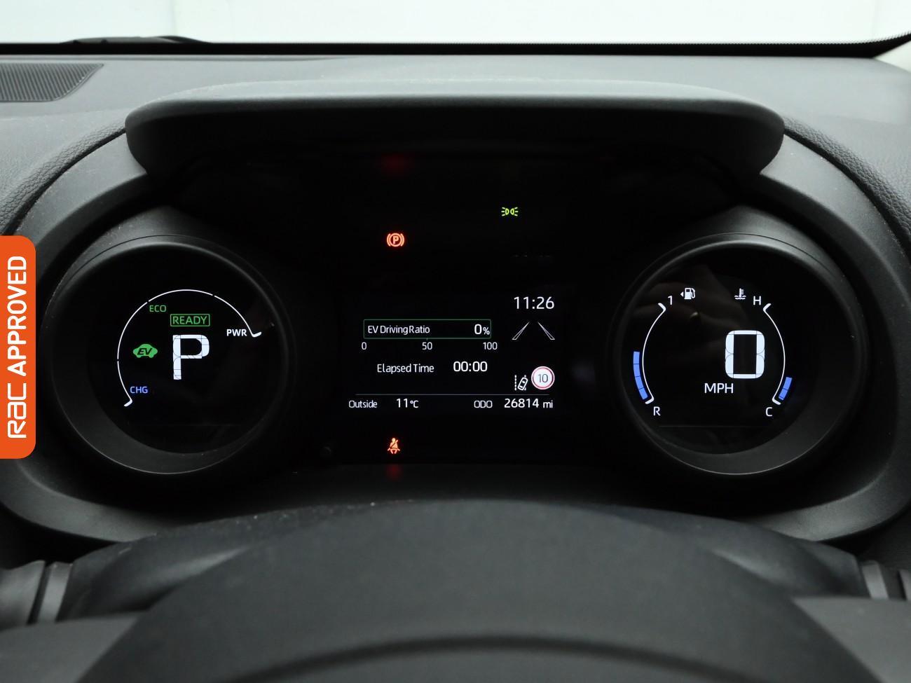 Used Toyota Yaris 2021 for sale - 77348359: Photo 11