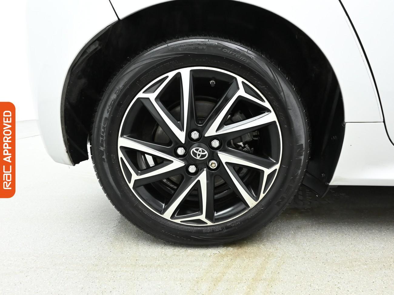 Used Toyota Yaris 2021 for sale - 77348359: Photo 27