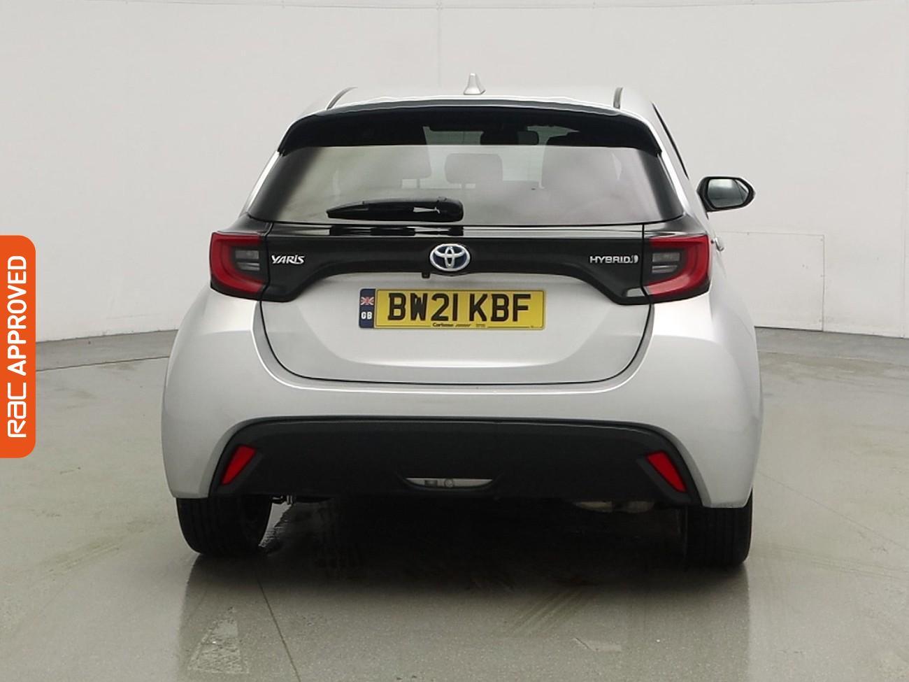 Used Toyota Yaris 2021 for sale - 77348359: Photo 8