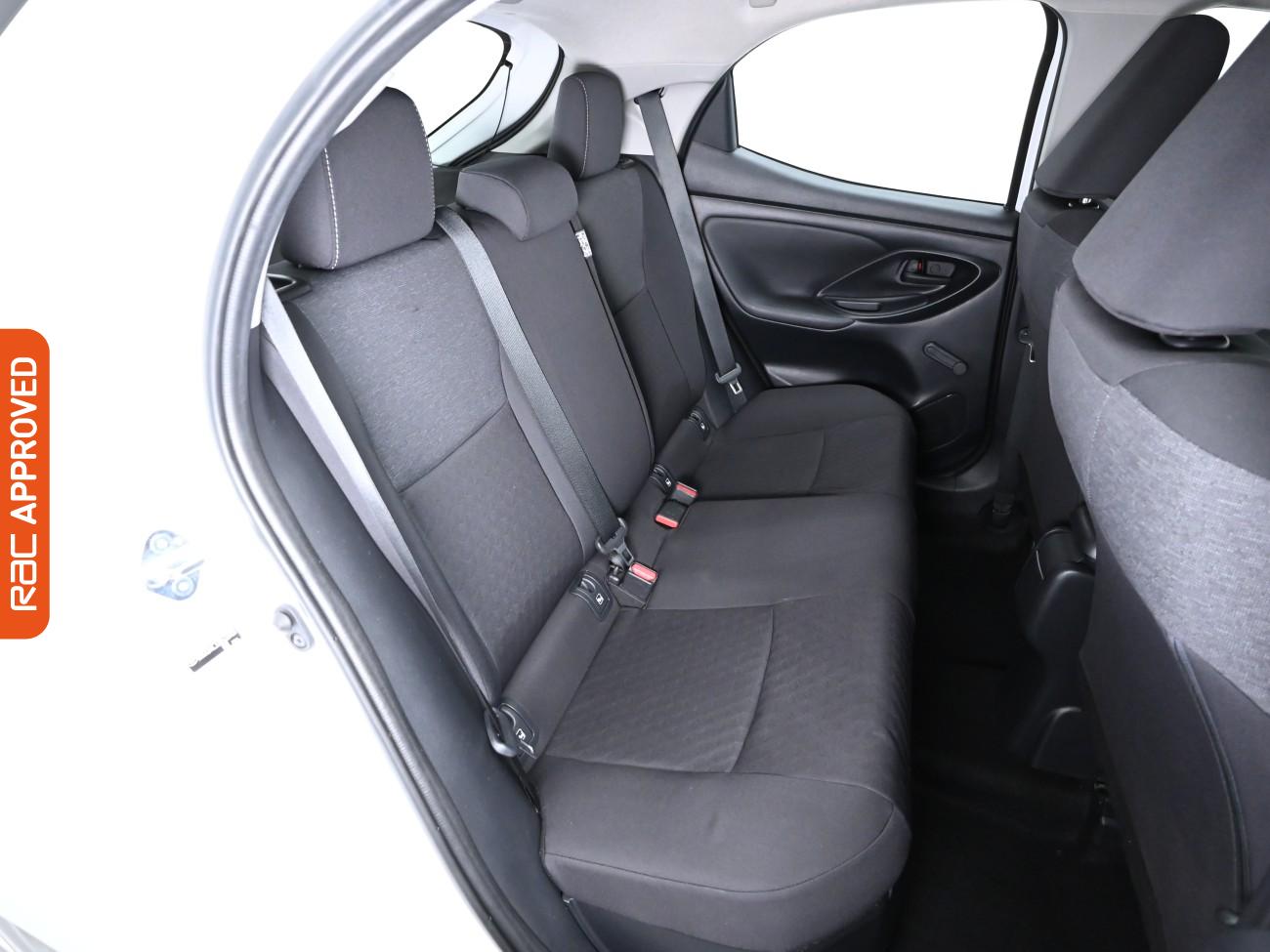 Used Toyota Yaris 2022 for sale - 76311133: Photo 13