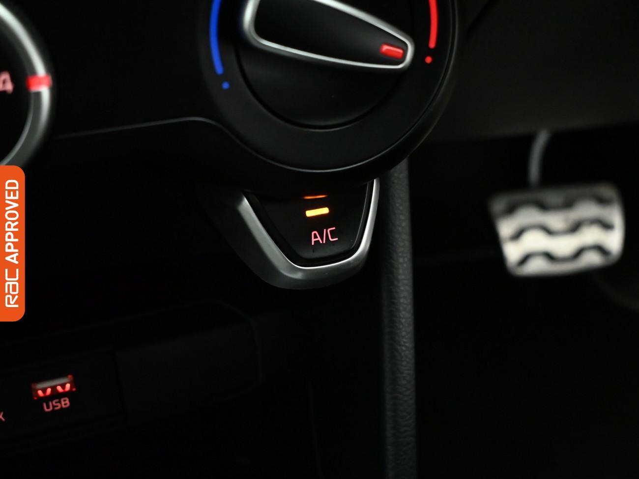 Used Kia Picanto 2018 for sale - 76739613: Photo 15