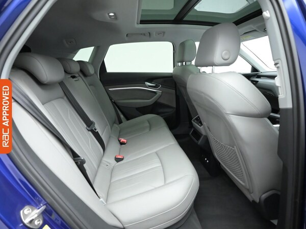 Used Audi e-tron 2020 for sale - 75073957: Photo 15
