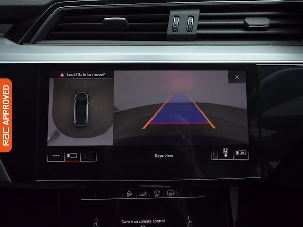 Used Audi e-tron 2020 for sale - 75073957: Photo 20