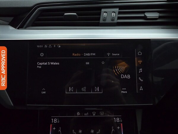 Used Audi e-tron 2020 for sale - 75073957: Photo 30