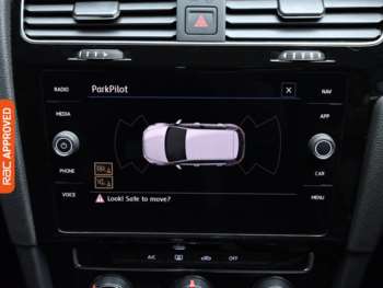 Used Volkswagen Golf 2019 for sale - 75117523: Photo