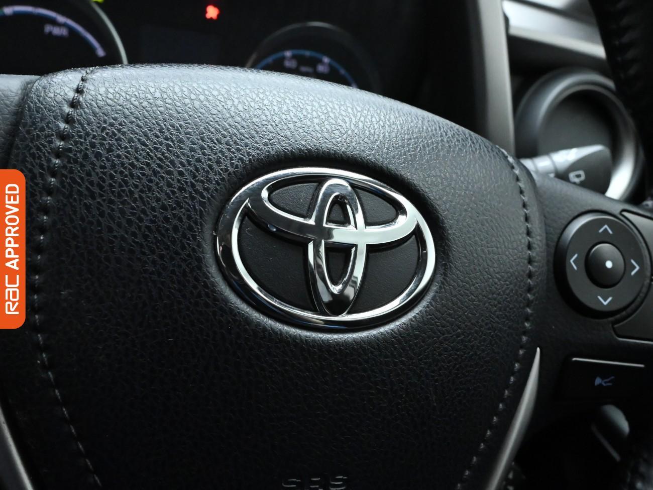 Used Toyota RAV4 2016 for sale - 76353203: Photo 25