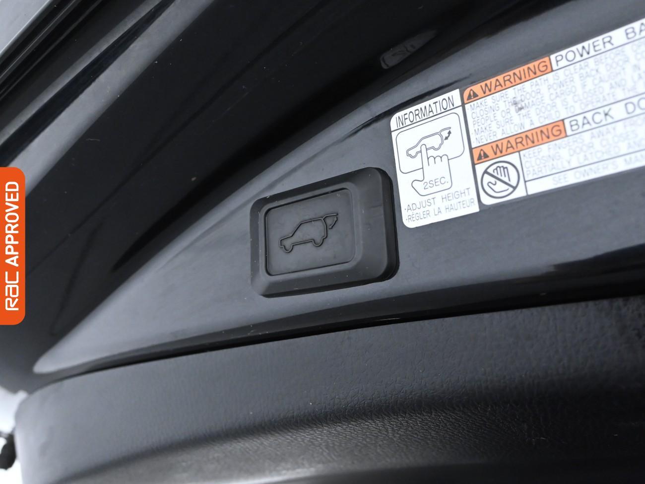 Used Toyota RAV4 2016 for sale - 76353203: Photo 29