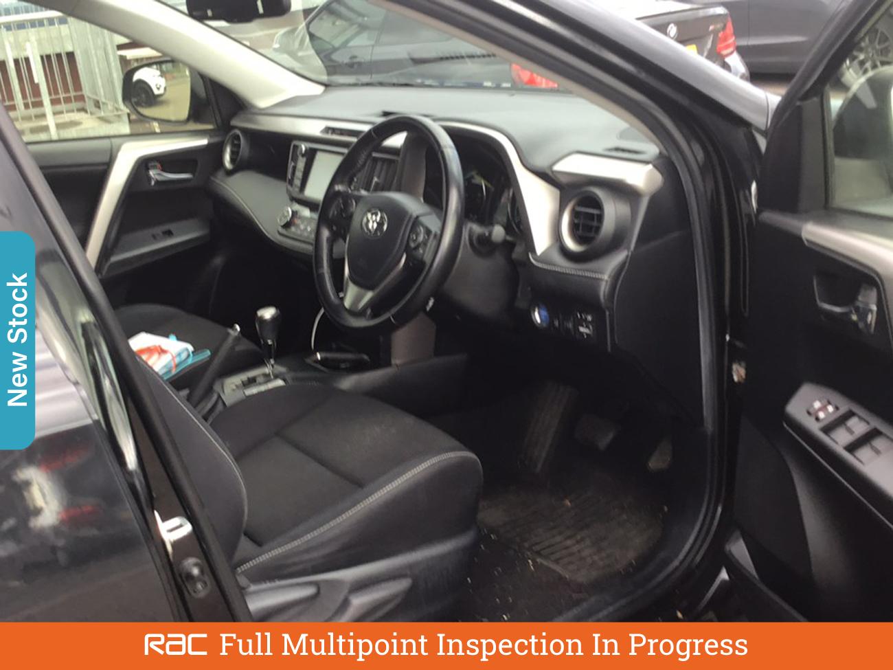 Used Toyota RAV4 2016 for sale - 76353203: Photo 3