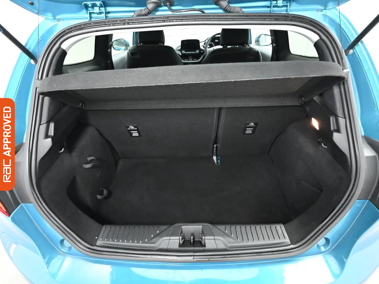 Used Ford Fiesta 2018 for sale - 76863156: Photo 25