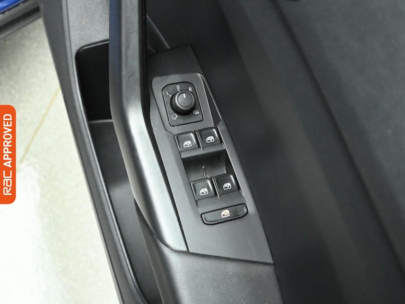 Used Volkswagen T-Cross 2022 for sale - 76723889: Photo 22