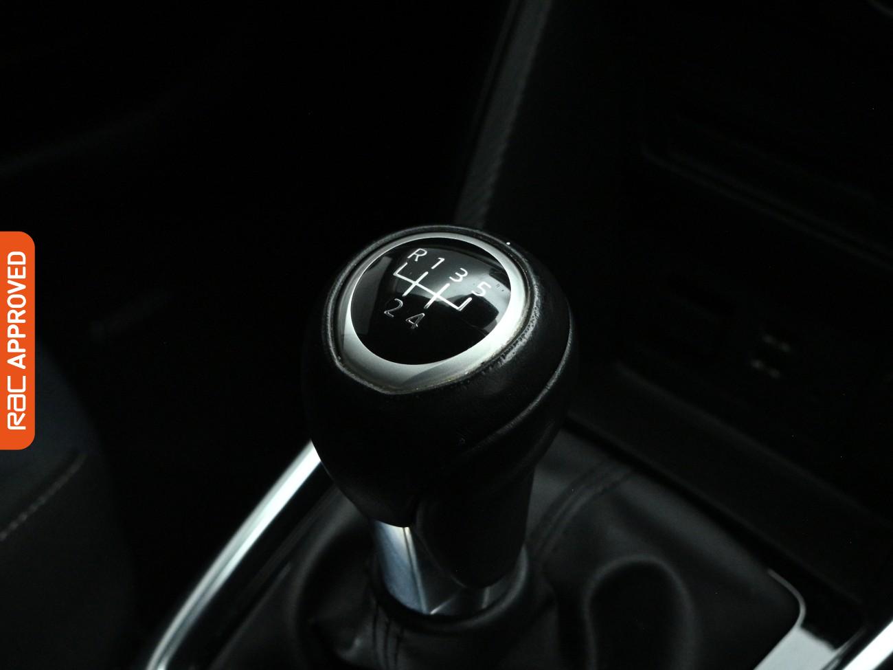 Used Mazda Mazda2 2016 for sale - 77834777: Photo 15